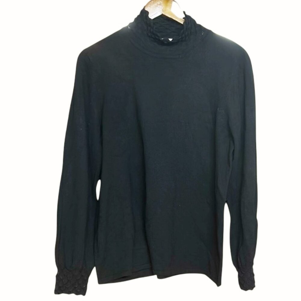 Laura Classic Black Lettuce-Trim Turtleneck Sweater Size L